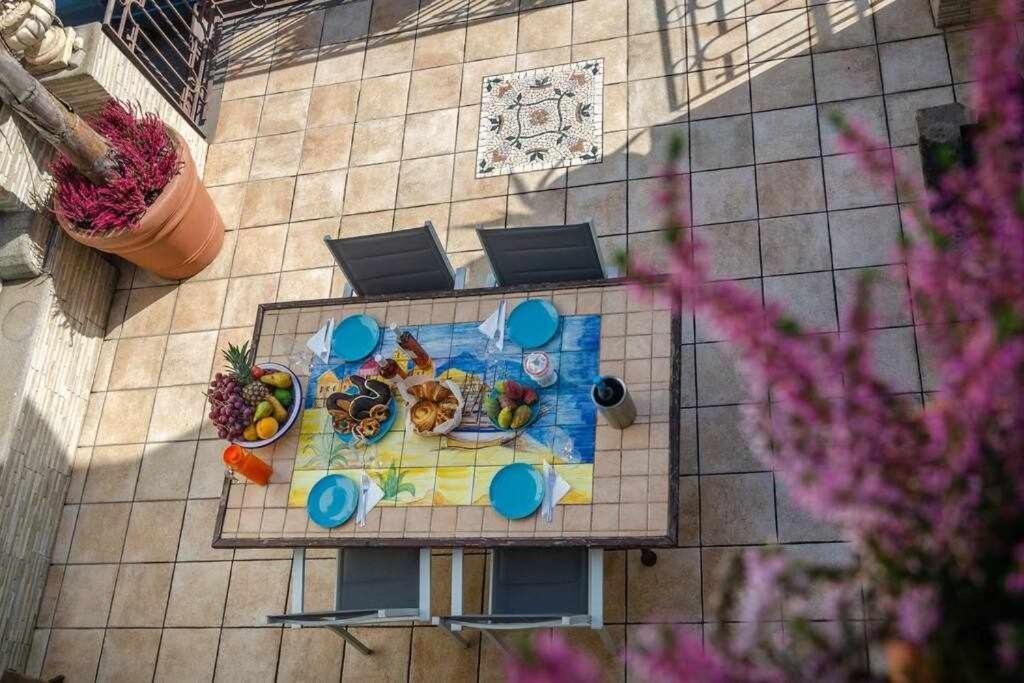 Villa Casa Delle Zammare Fronte Mare Centro Storico Riposto Exterior foto